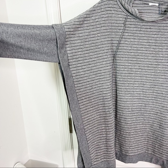 Hello Nite! Striped Mock Neck Open Side Poncho Size S - Picture 5 of 7